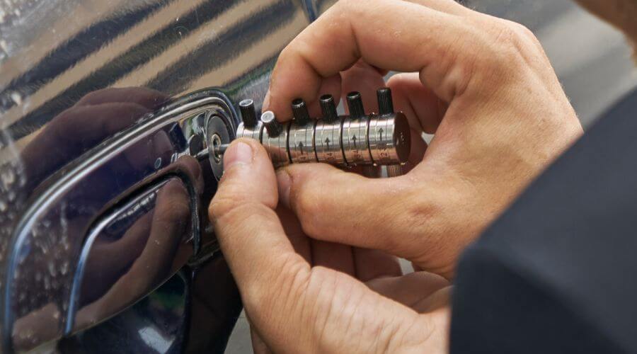 Expert Emergency Roof Repairs services in Whitetop, VA